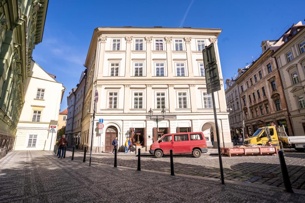 Prague Days - Bright Apartment - Old Town Екстериор снимка